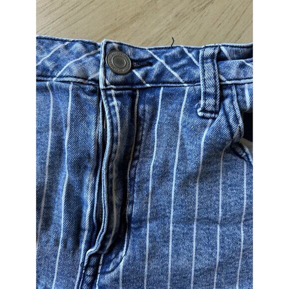 SO Favorite Low Rise Striped Shorts Shortie Womens 13 Blue Cuffed Stretch - Picture 7 of 8
